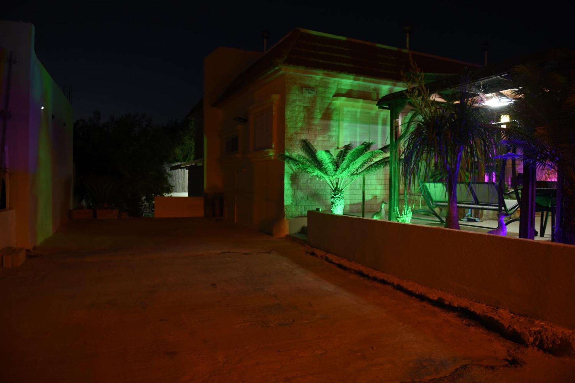 Master Hosting Gal Vila Bet Sheʼan Exterior foto