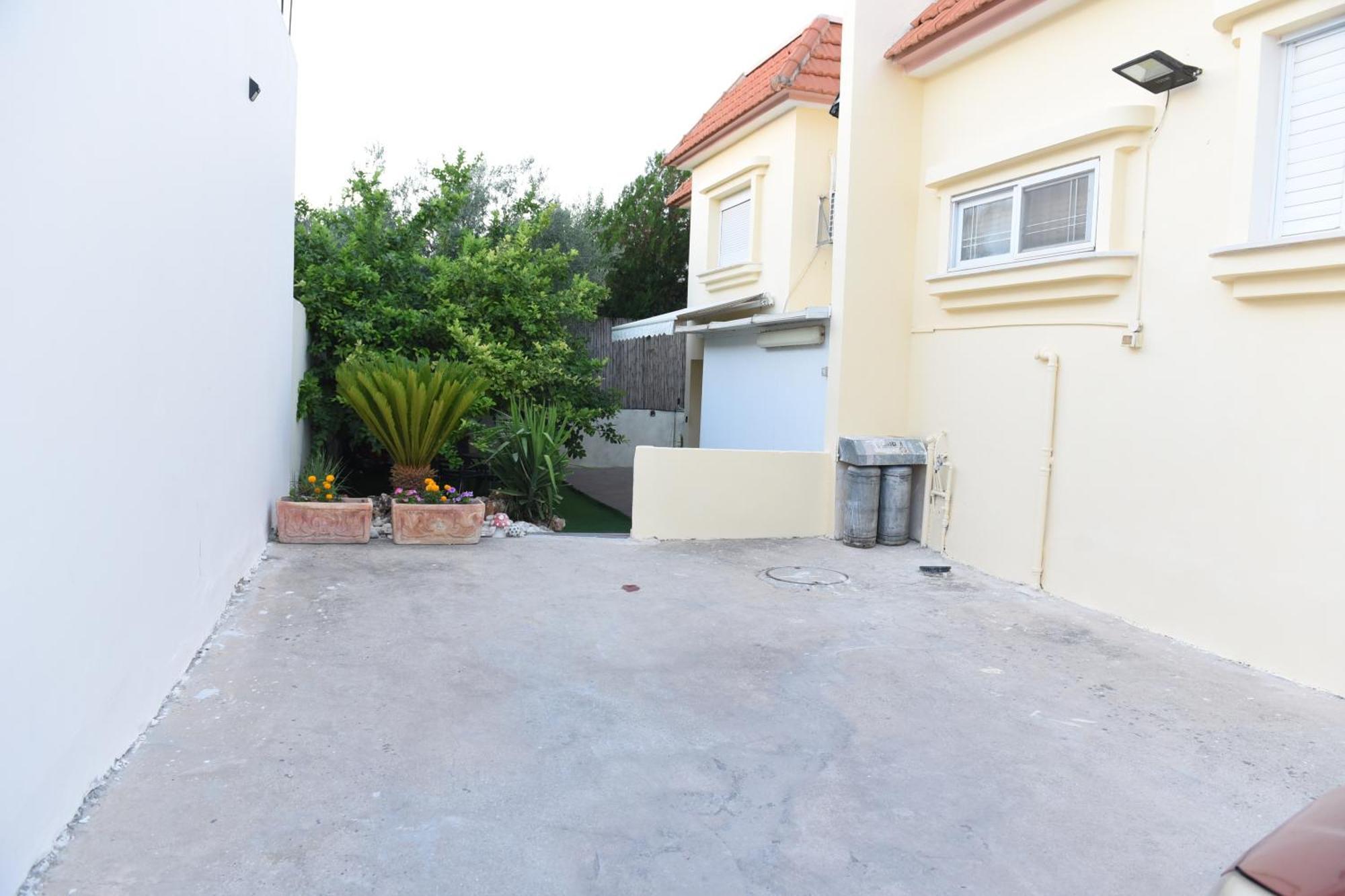 Master Hosting Gal Vila Bet Sheʼan Exterior foto