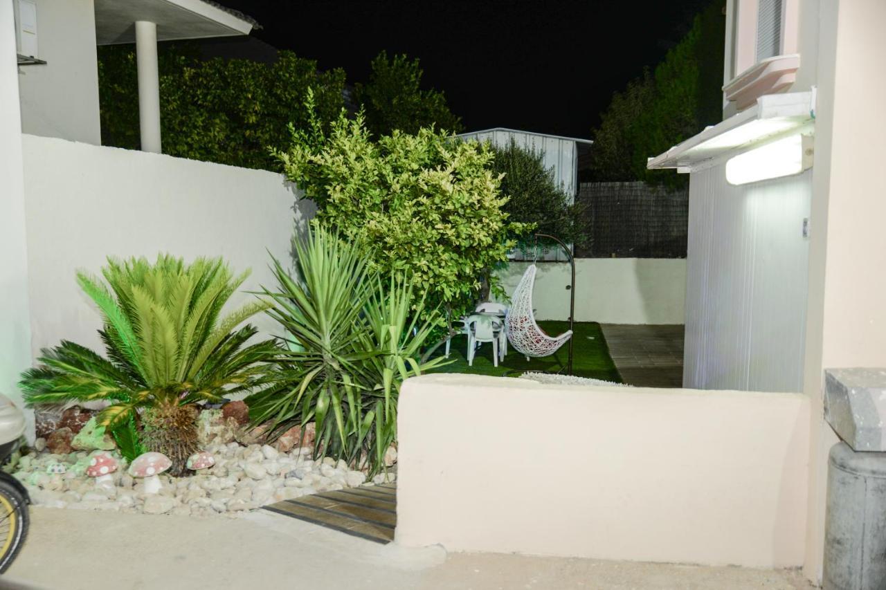Master Hosting Gal Vila Bet Sheʼan Exterior foto